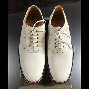 Johnston & Murphy men’s white bucks like new